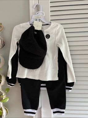 Max Studio White Ribbed Long- Sleeve Tee with Black Smile Patch